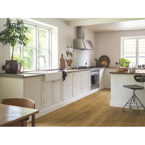 Namsen Pad Pro Vinile LVT 19x125 cm rovere bungalow chiaro - Pergo