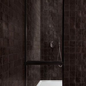 Zellige Carbone 10x10 cm - Rivestimento in Gres di Design Marazzi 2