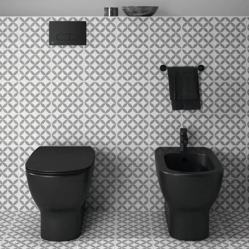 Vaso a terra Tesi nero opaco Ideal Standard | Acquablade + Coprivaso S