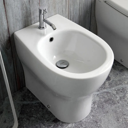 Bidet a terra filo muro 52 cm Grace bianco lucido | Globo - Meglioalge