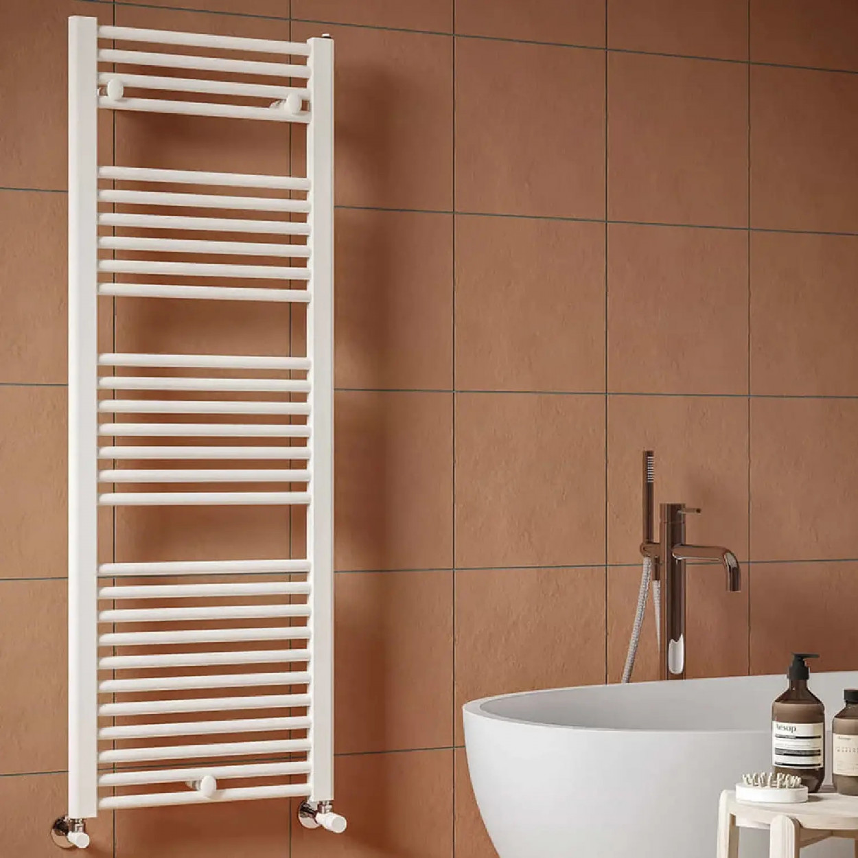 Scaldasalviette verticale Ares 818x380 mm bianco - Irsap