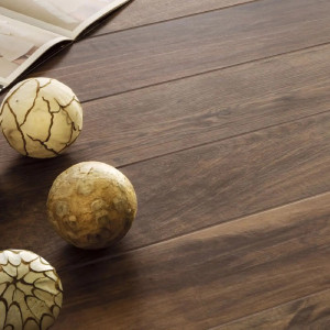 Pavimento Legno Noce 15x100 cm - Eleganza con Ceramica Rondine 2