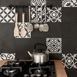 Contrasti Antracite 20x20 cm – Ragno 2